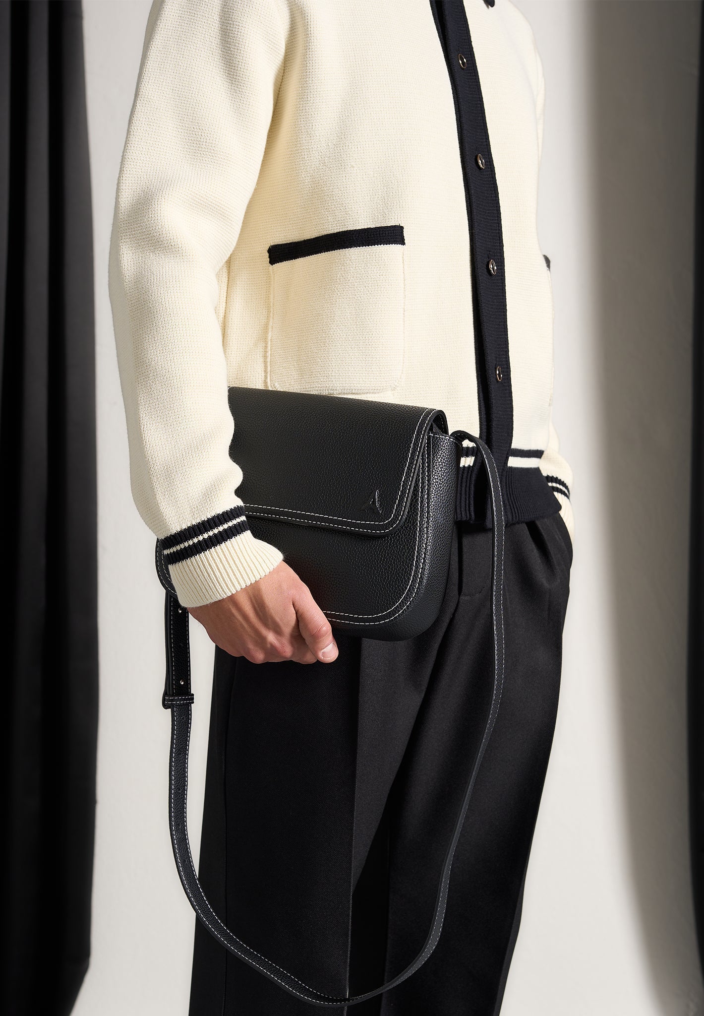 marseille-crossbody-bag-black