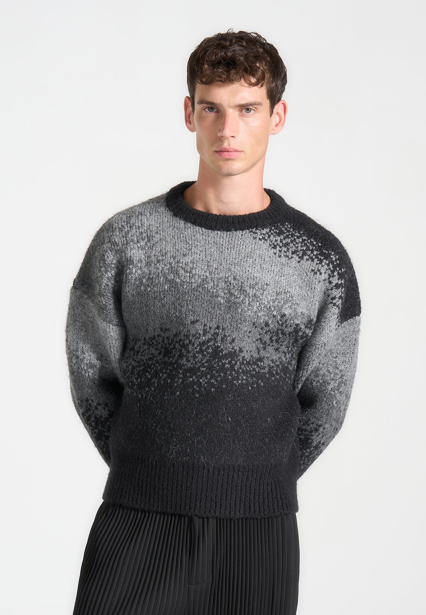 ombre-knit-crewneck-sweater-grey