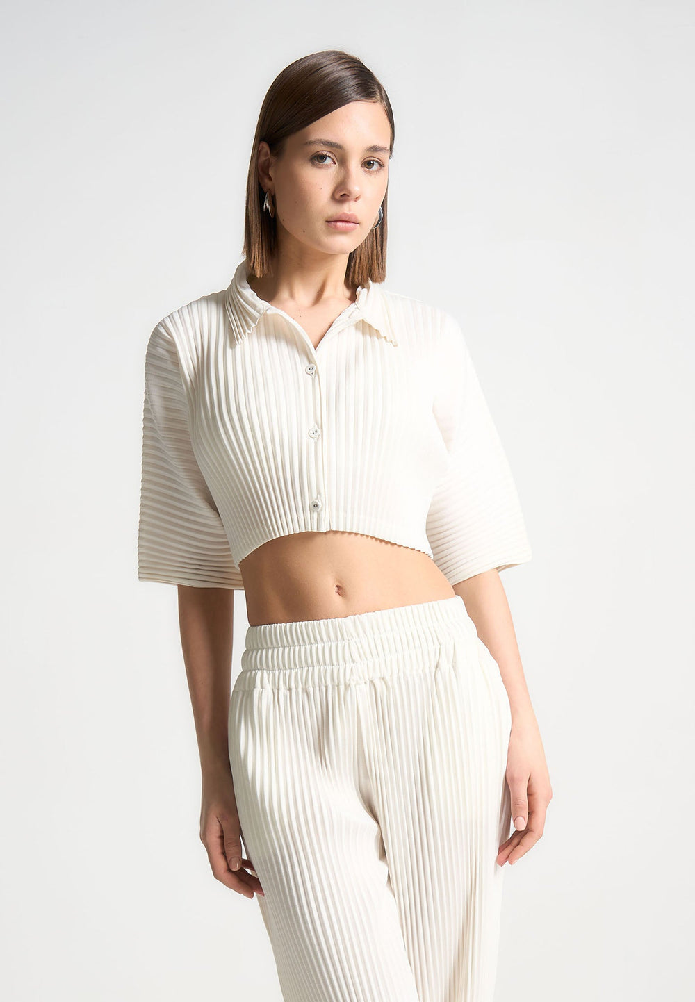 pleated-cropped-shirt-off-white-1