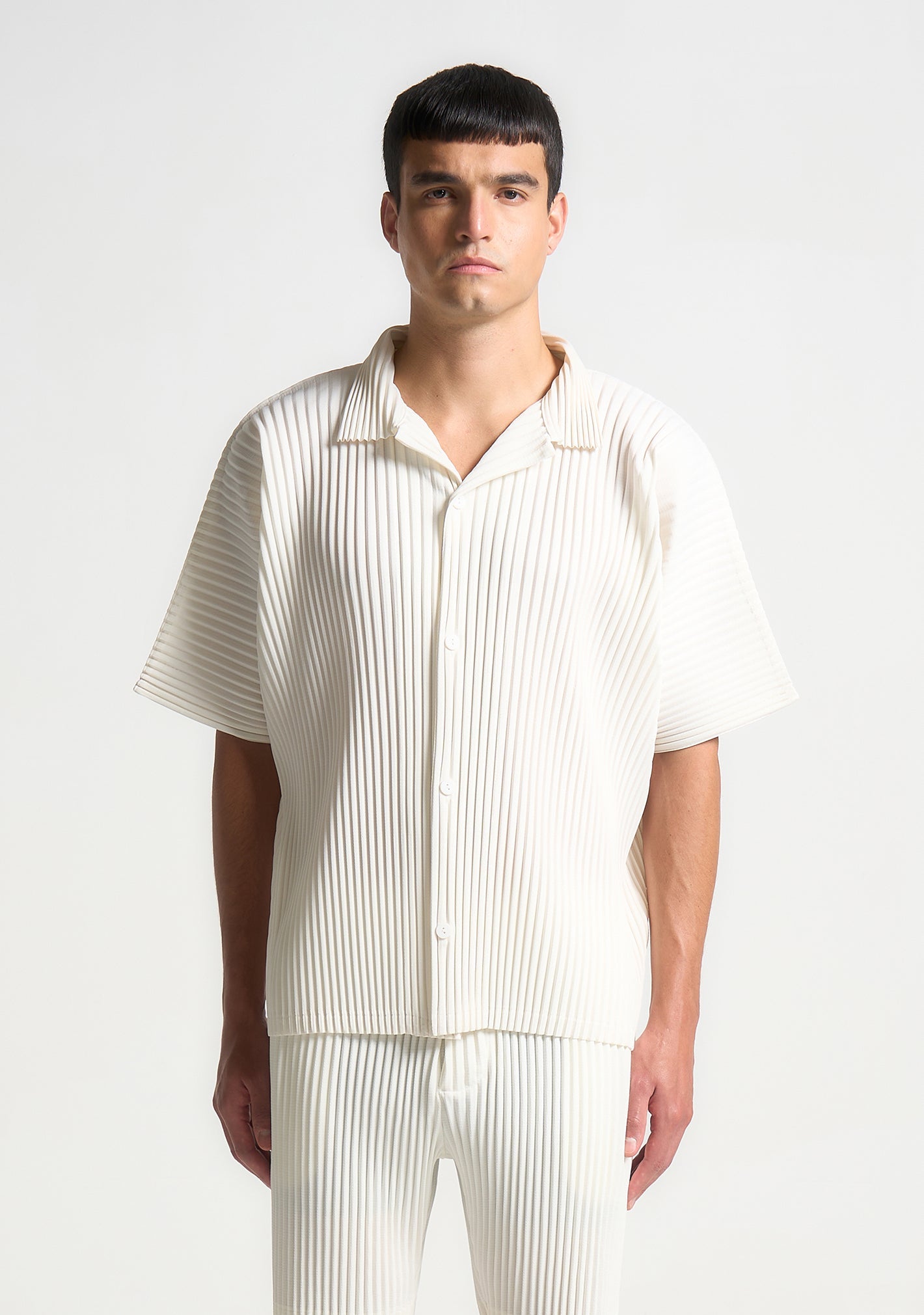 pleated-shirt-off-white