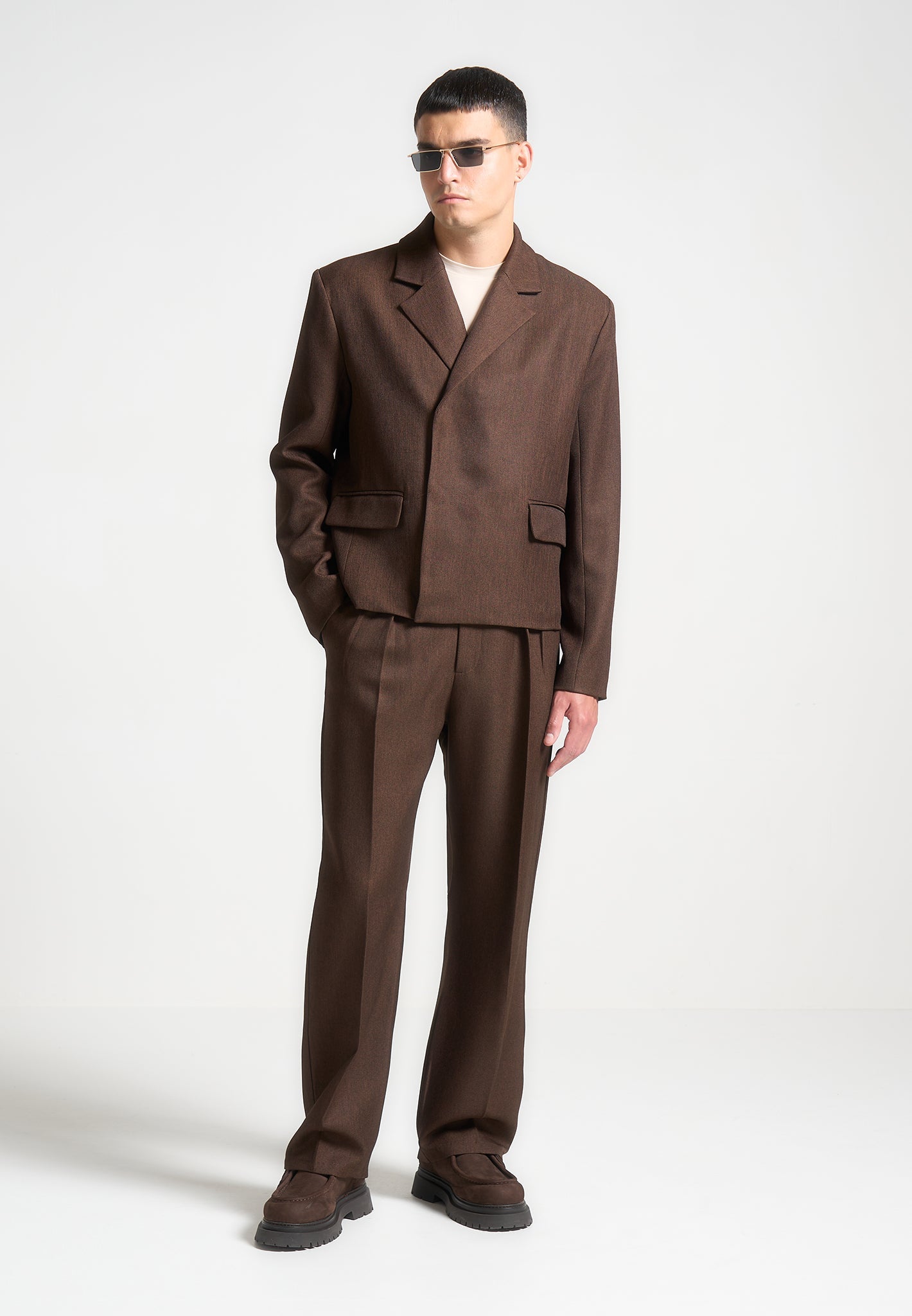 pierre-relaxed-fit-pleated-tailored-trousers-brown