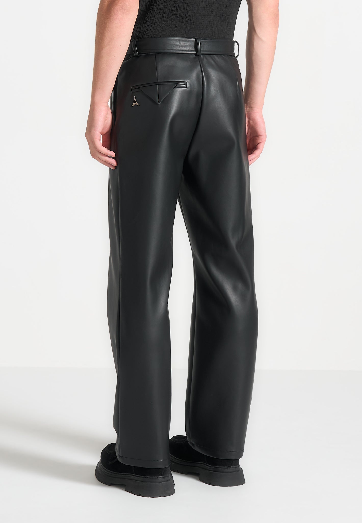 serge-relaxed-fit-leather-pleated-trousers-black