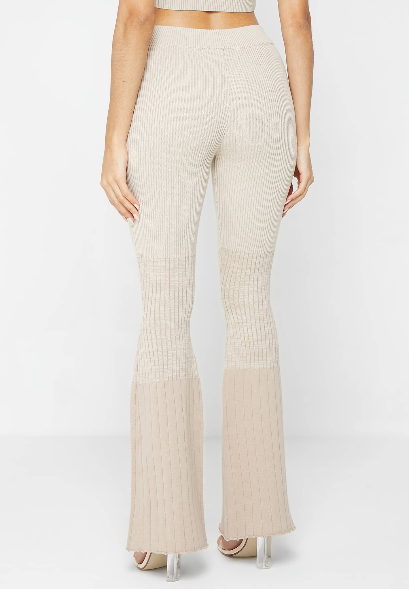 ribbed-ombre-flared-leggings-beige