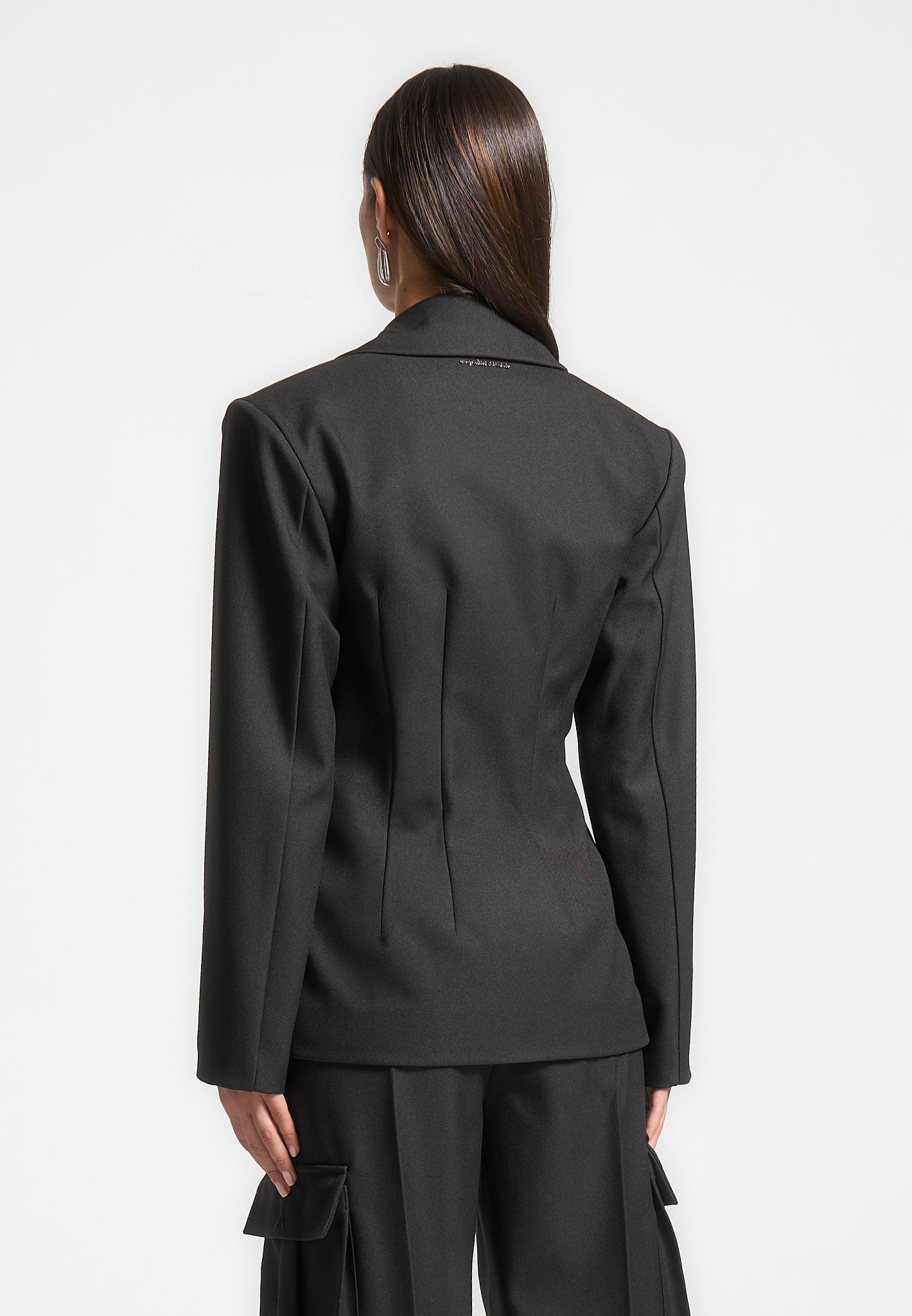 tailored-countour-double-breasted-blazer-black