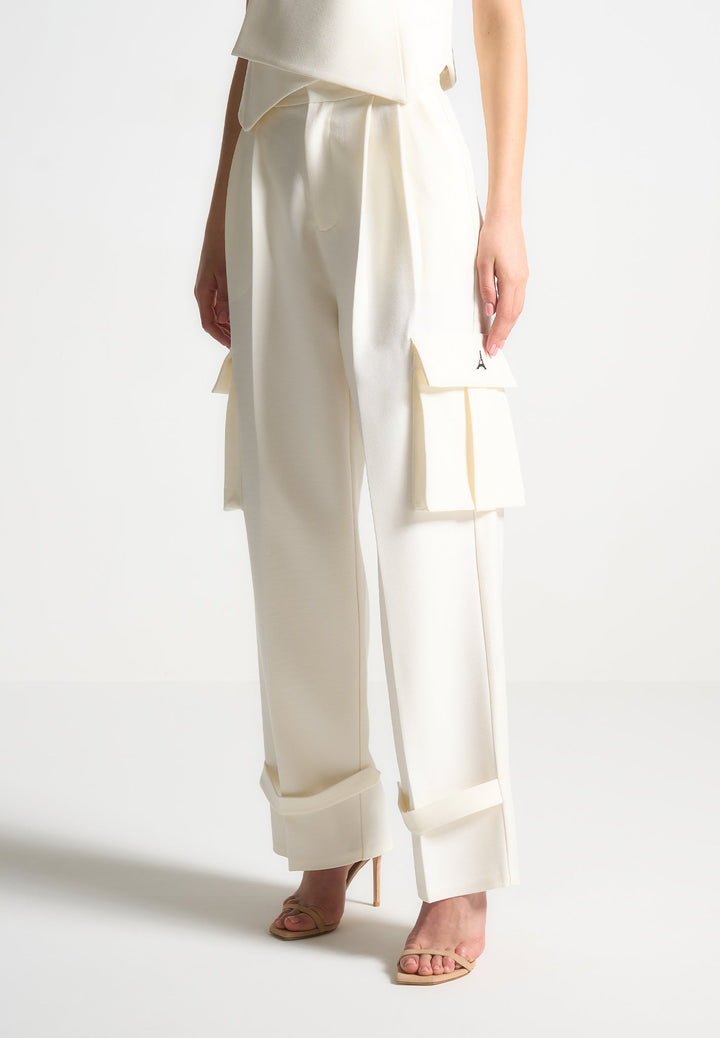 tailored-pleated-cargo-trousers-cream