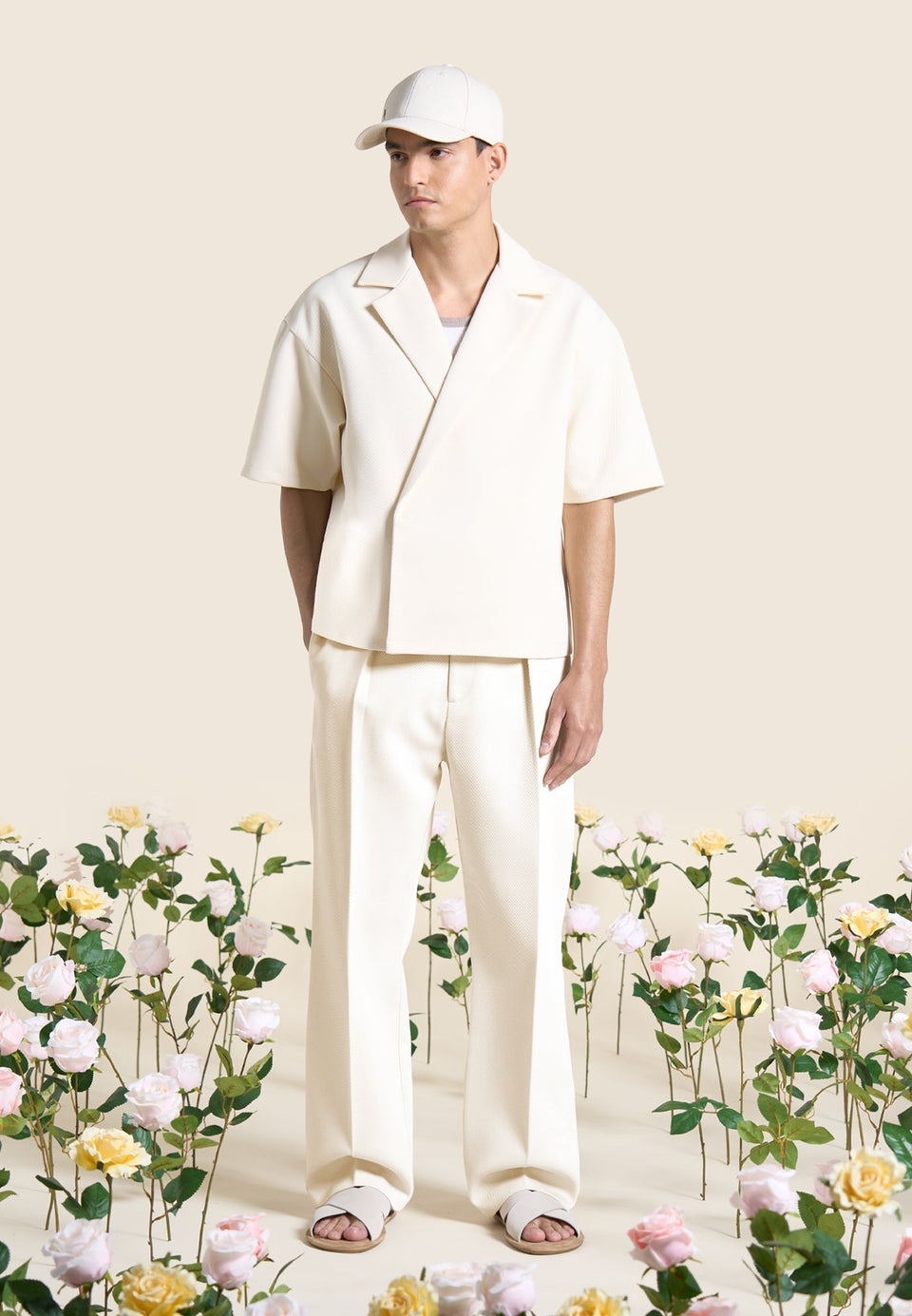 relaxed-fit-twill-pleated-tailored-trousers-cream