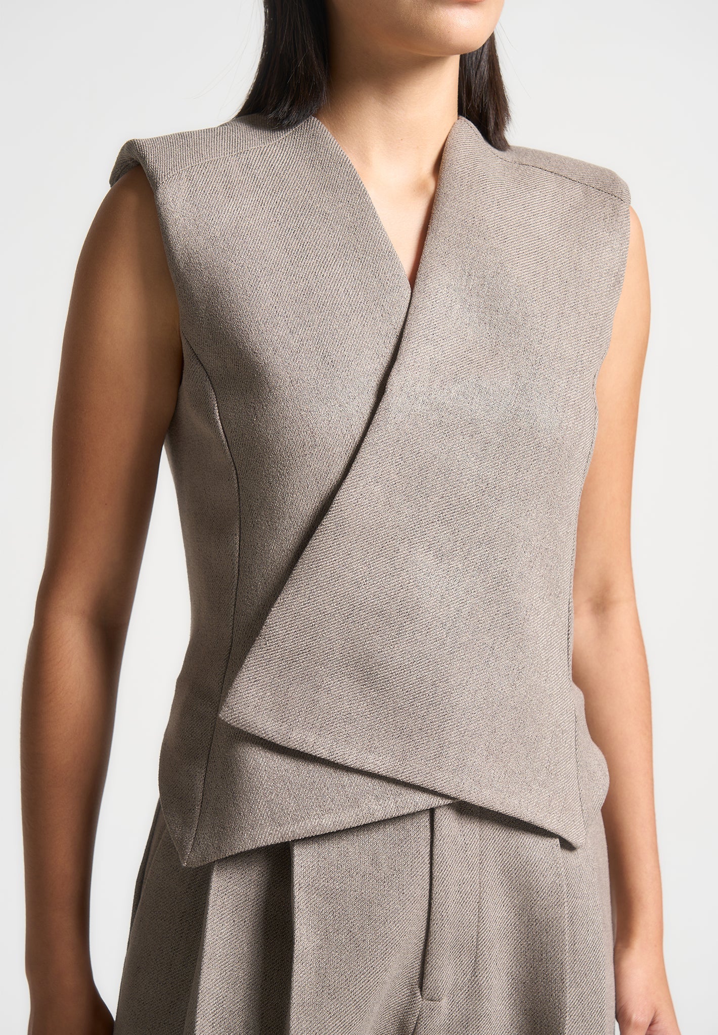 Laurence - Textured Tailored Wrap Waistcoat - Taupe