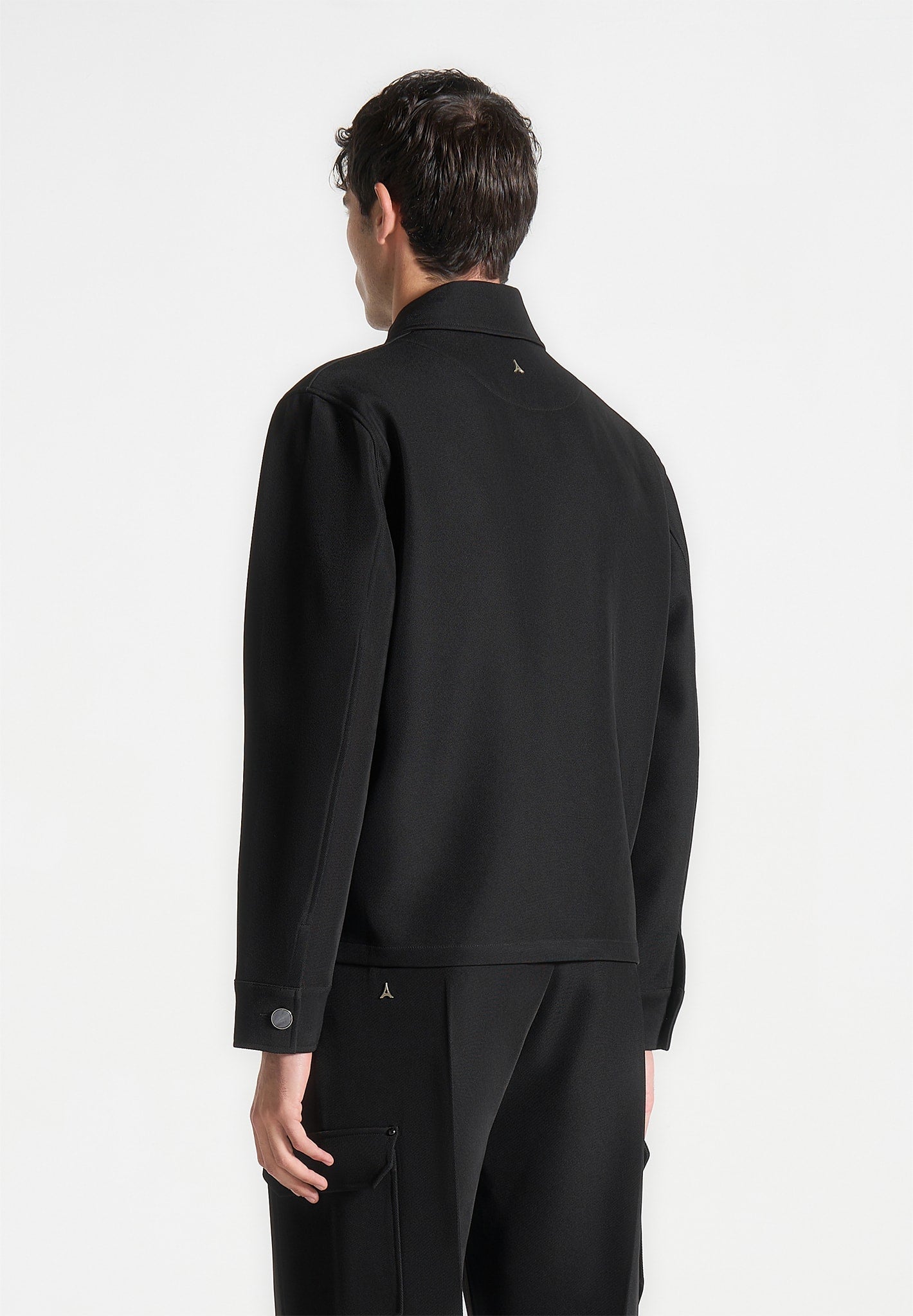benoit-twill-pocket-cropped-shirt-black
