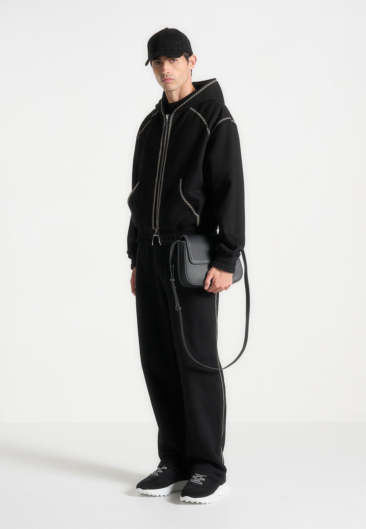 Marcel - Whipstitch Regular Jogger - Black
